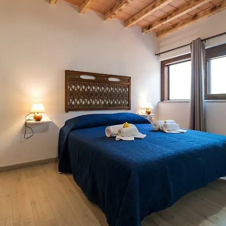 Sardinia Apartman *
